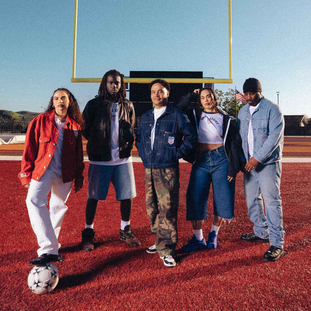 画像2: 日本で買える！リーバイスから「アメリカ代表コレクション」が登場　ジャケットは“W杯開催地”デザイン