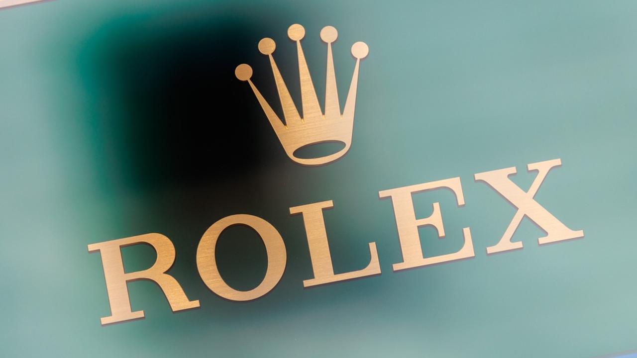 画像: 高級時計ロレックスを退団するクロップ監督やスタッフにプレゼント！遠藤航がリヴァプールの裏話を明かす - Qoly-Sports＆the Style