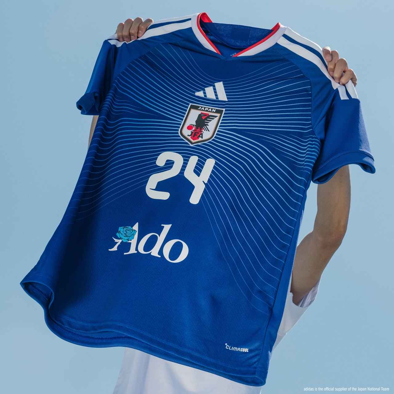 画像3: adidas、Adoとコラボしたサッカー日本代表ホームユニフォームを6月8日より発売!前面も背面も“Ado”の特別仕様