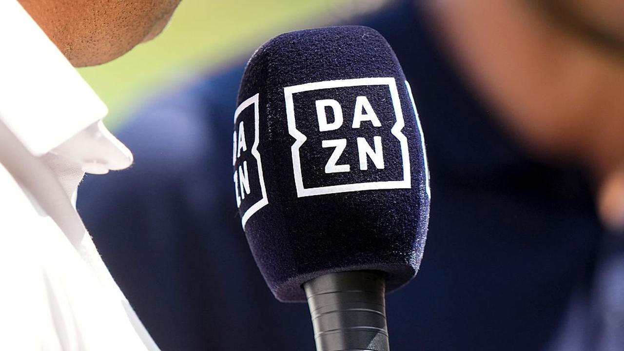 画像: DAZNと日本テレビ、サッカーW杯共同応援プロジェクトが発足!日テレアナウンサーのDAZN実況参戦が決定…事前特番も放送・配信 - Qoly-Sports&the Style