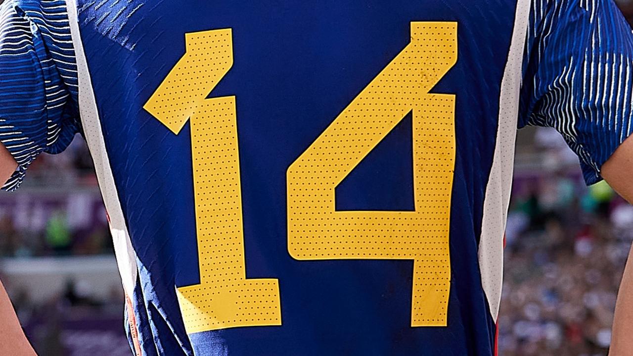 画像: 伊東純也だけじゃない!日本代表で「背番号14」をつけたスター5名 - Qoly-Sports&the Style