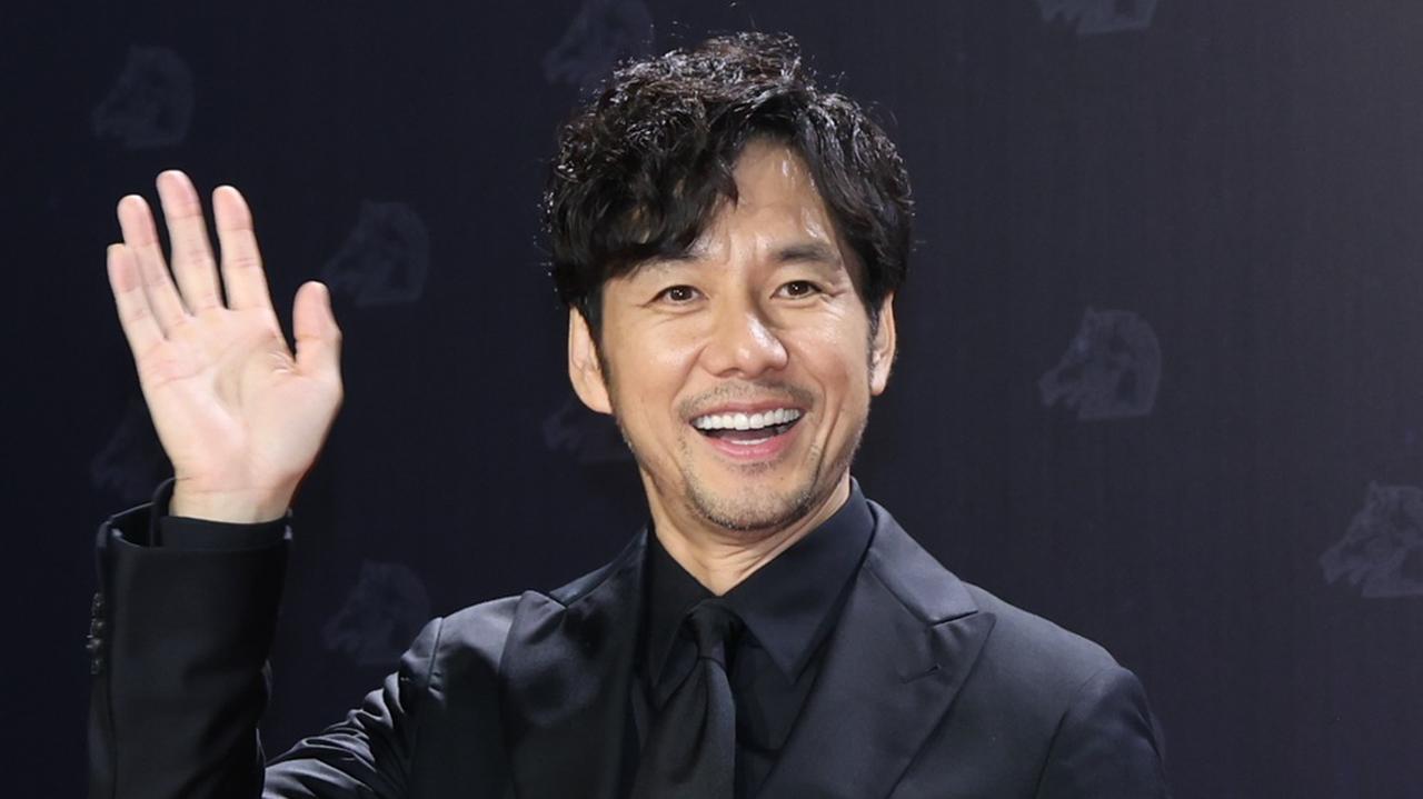 画像: 西島秀俊さん、ロンドンで鎌田大地の試合を生観戦!現地で堪能したスイーツとは - Qoly-Sports&the Style