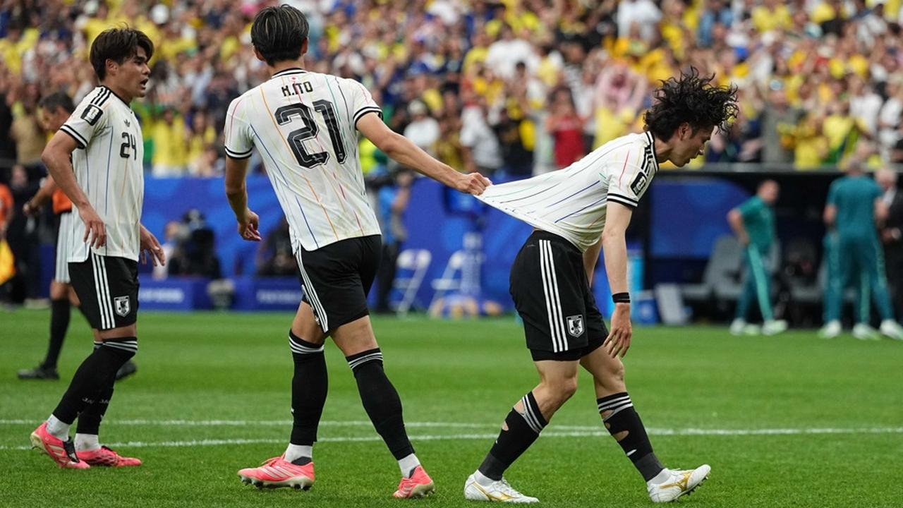 画像: 「僕らはまた今日から立ち上がる」W杯敗退で号泣の田中碧、伊藤洋輝と守田英正からのメッセージが泣ける - Qoly-Sports＆the Style