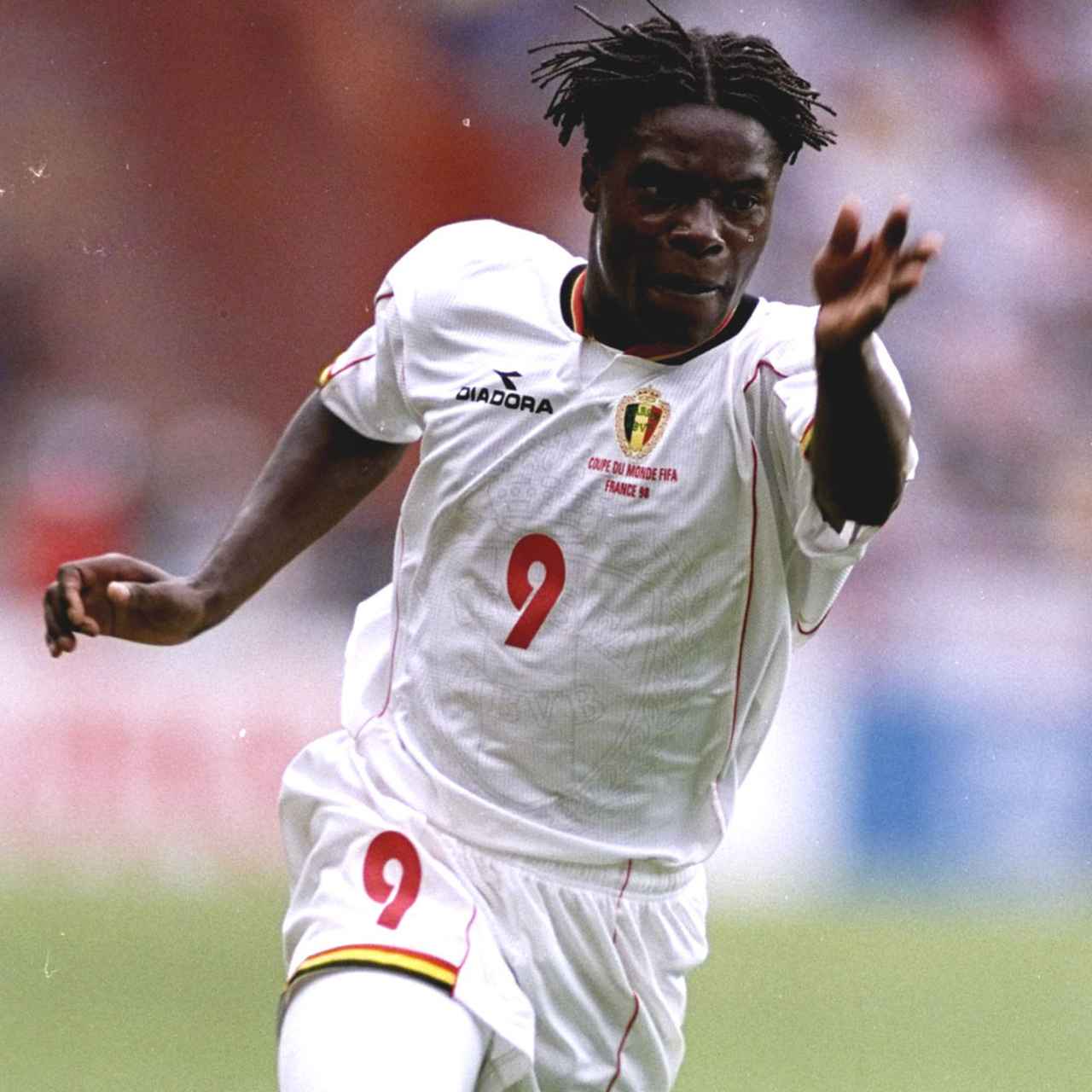 画像: ベルギー代表 1998 Diadora アウェイ ユニフォーム (C)Getty Images