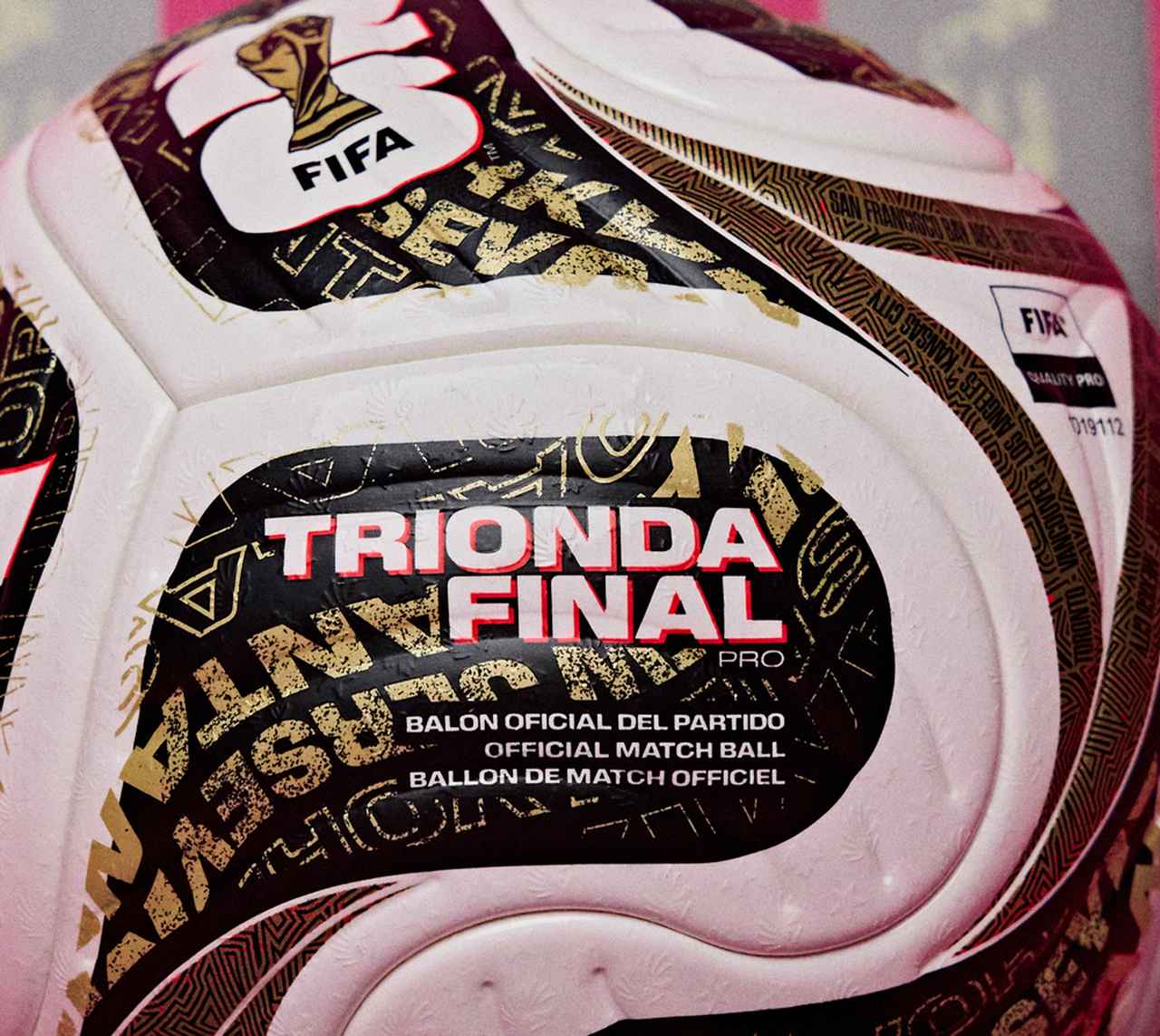 画像1: アディダスがW杯決勝など「4試合限定」の新しい公式球を発表！メッシ、ヤマル、ベリンガムがビジュアルに登場