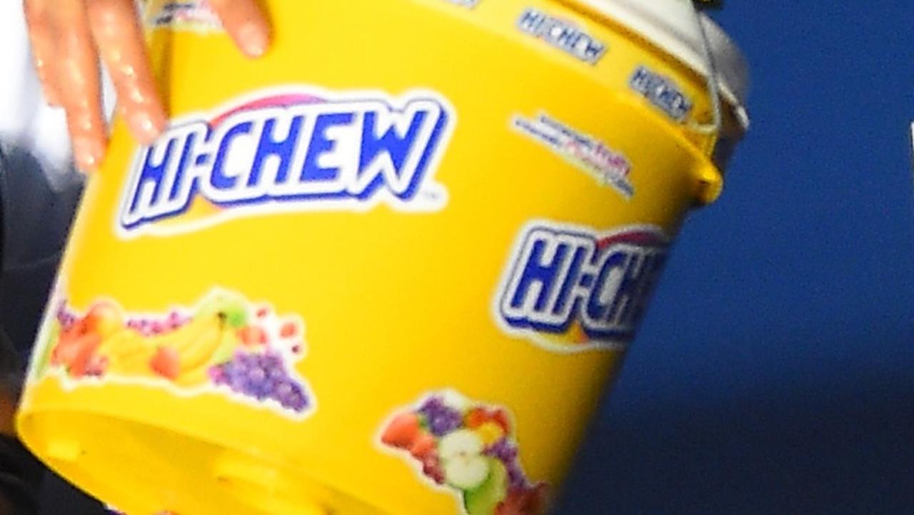 画像: 日本のお菓子は世界レベル!吉田麻也が海外で体験した「ハイチュウのすごさ」 - Qoly-Sports&the Style