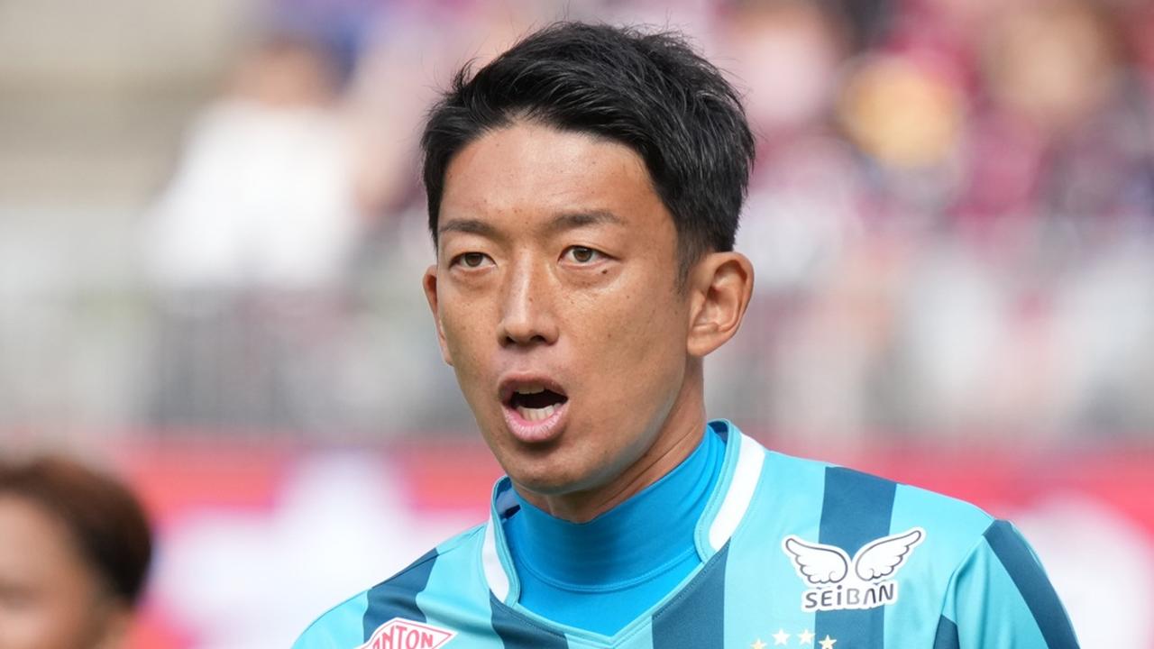 画像: 楽天の大逆転負けに恐怖!?百年構想リーグ優勝の神戸GK権田修一が明かす 「三木谷社長が保有されてるチームが…」 - Qoly-Sports&the Style