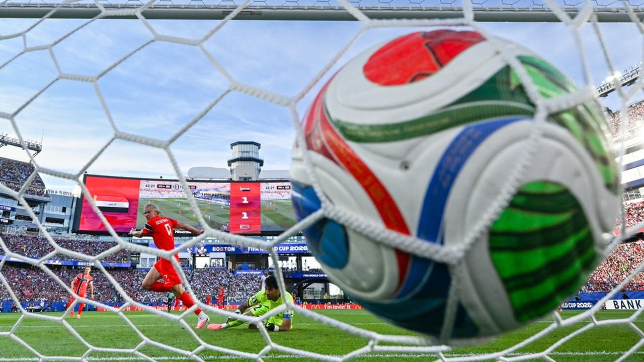 画像: ハーランドの“あの写真”…日本代表オランダ戦も担当したプロカメラマンが「W杯でのリモート撮影」について解説 - Qoly-Sports&the Style