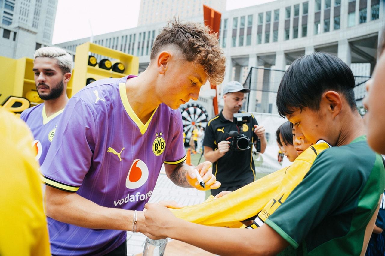 画像4: 来日中のドルトムント、「BVB World Street Series Tokyo」を東京都庁で開催！最後はプロジェクションマッピングで大盛り上がり