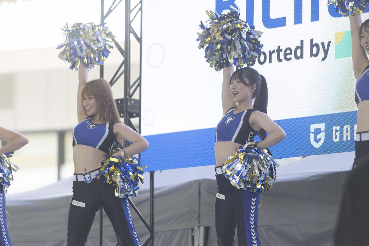 画像5: (C)西本友