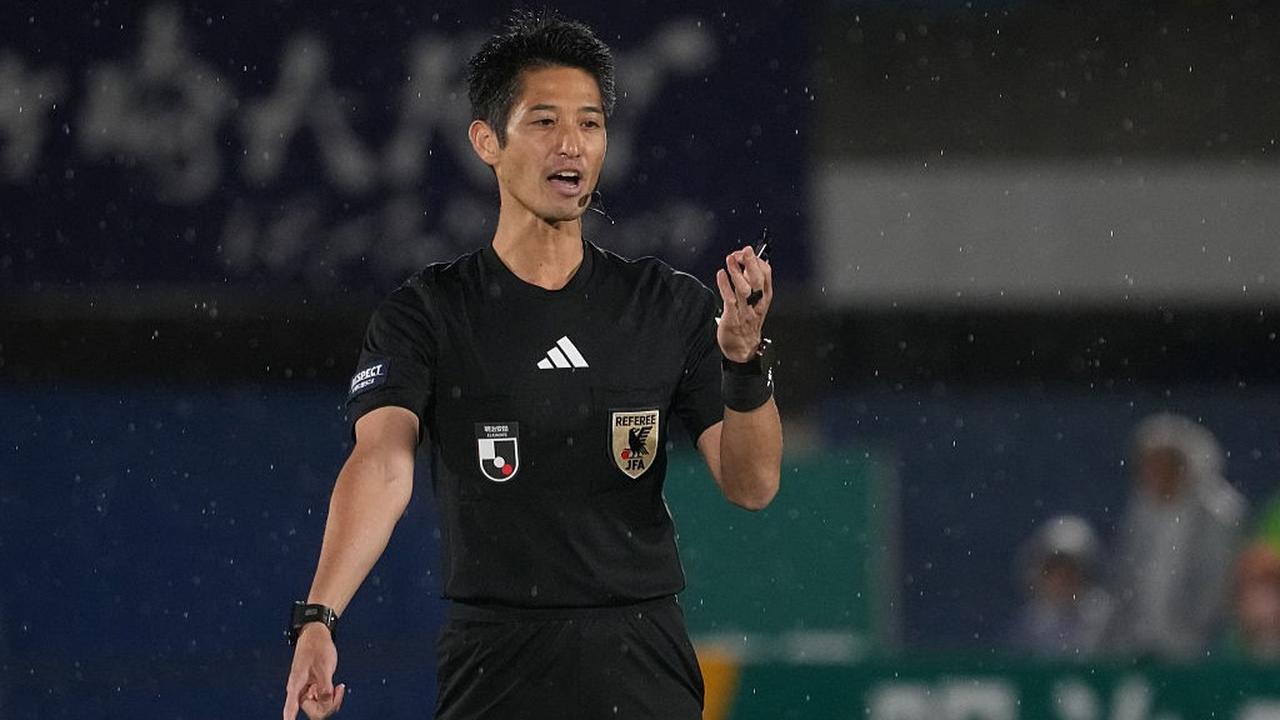 画像: 国際試合の資格を手放し…日本人審判、インドネシアへ電撃移籍 - Qoly-Sports&the Style