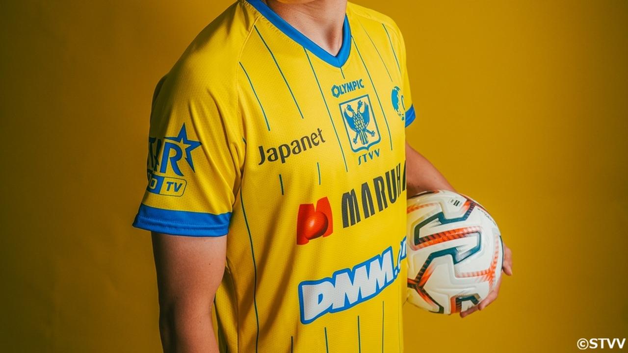 画像: シント＝トロイデン、2026-27新ユニフォームを発表！スポンサーは日本企業を中心とした13社 - Qoly-Sports＆the Style