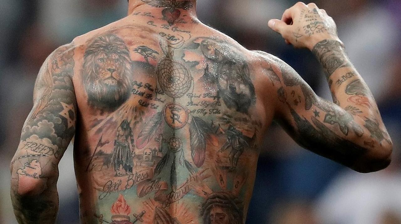 画像: Jリーガーも入ってる…「最悪のタトゥーを入れた11人のサッカー選手」 - Qoly-Sports&the Style