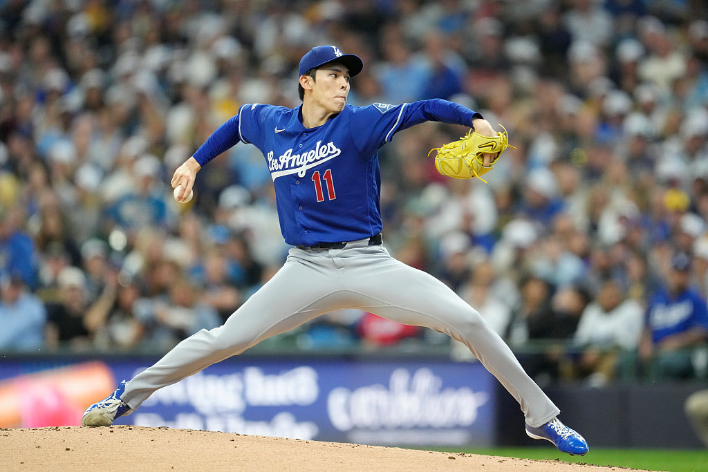 画像: ロバーツ監督が佐々木の進化を称賛