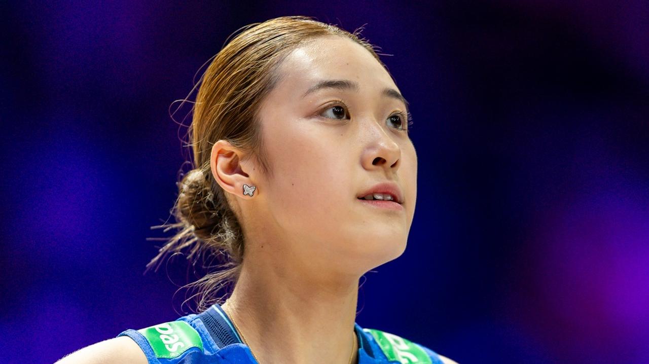 画像: 「日本の女神!身長178cm、抜群のルックスで人気絶大」バレーボール日本女子代表の佐藤淑乃、韓国でも人気爆発 - Qoly-Sports&the Style
