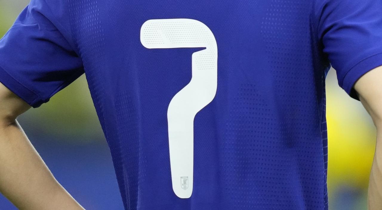 画像: 三笘薫は念願叶わず…日本代表、歴代W杯で『背番号7』を背負った選手5人 - Qoly-Sports&the Style