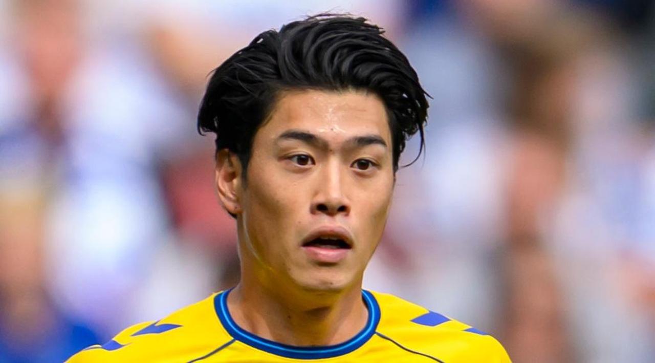 画像: 日本代表MF鈴木唯人、中村俊輔、ファッション、デンマークを語る!「ファッションは、気分を高めてくれるもの」 - Qoly-Sports&the Style