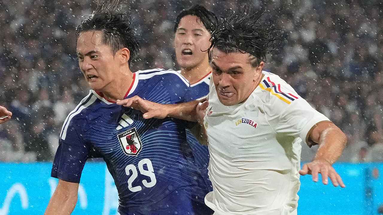 画像: 「日本代表が勝つように用意された親善試合。恥だ」久保同僚のベネズエラ代表DFが判定を猛烈批判 - Qoly-Sports＆the Style