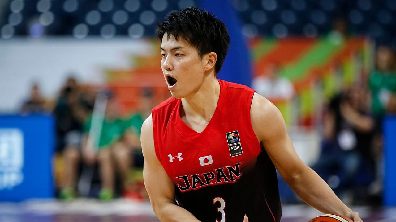 画像: Bリーグ屈指のバスケ元日本代表シューター、愛車の盗難を報告…車種は白の「レクサスLX」 車内には大事な“記念ボール”も - Qoly-Sports＆the Style