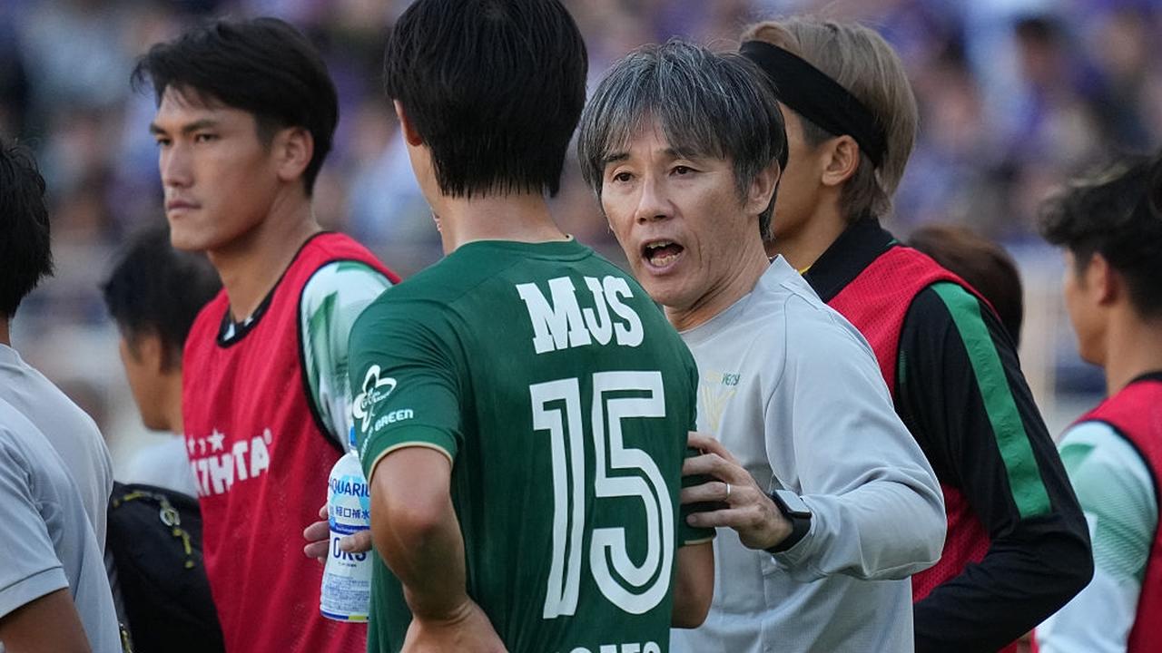 画像: 劇的展開で0-2から追いついた東京ヴェルディ相馬直樹監督「皆さんもご存知のように、私のサッカーは縦に速いですので(笑)」 - Qoly-Sports&the Style