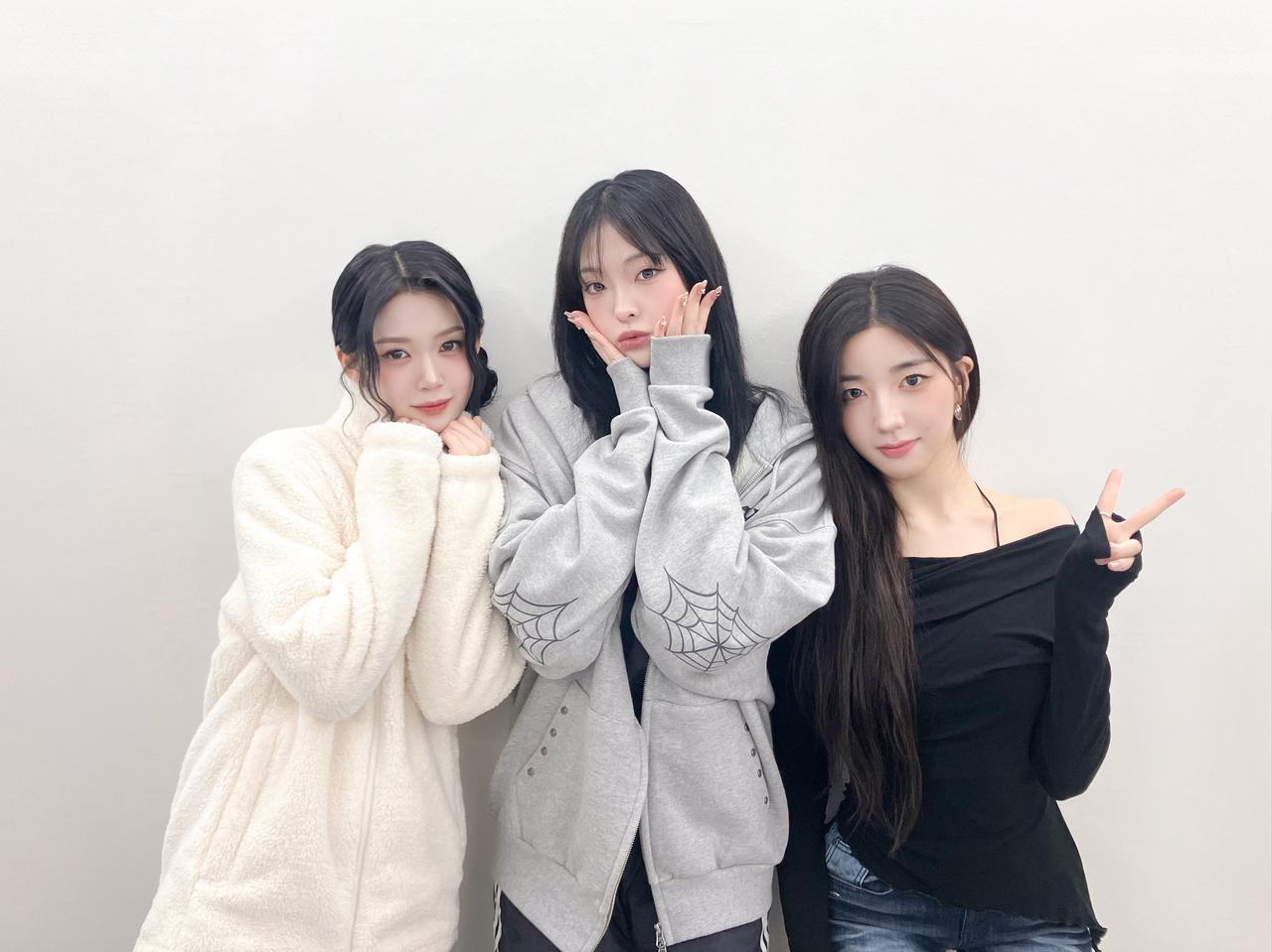 画像: 6回目は S8ユビン 、S17リン、S14ソヒョン の3人が担当しました。