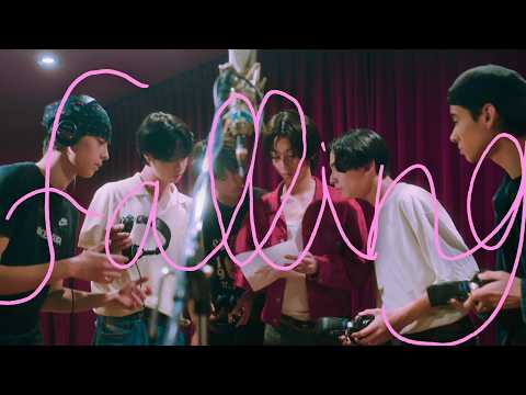 画像: The Right Light - 「Falling」1chorus PV (1st Album「One Step」収録) youtu.be