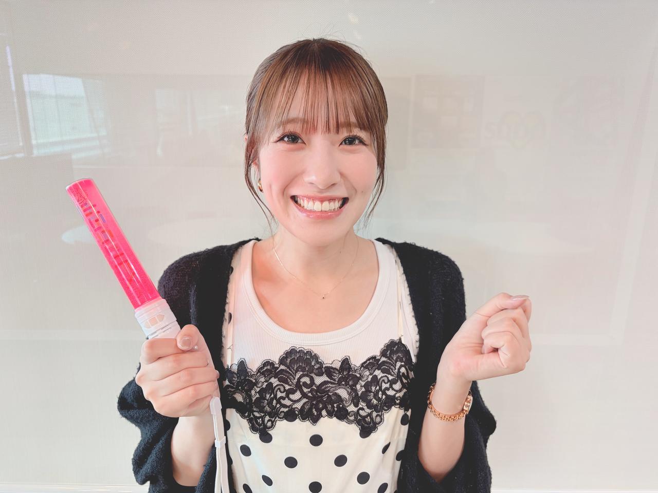画像: (実はおふらじのペンライトでした^^)