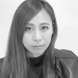 国府田安輝子