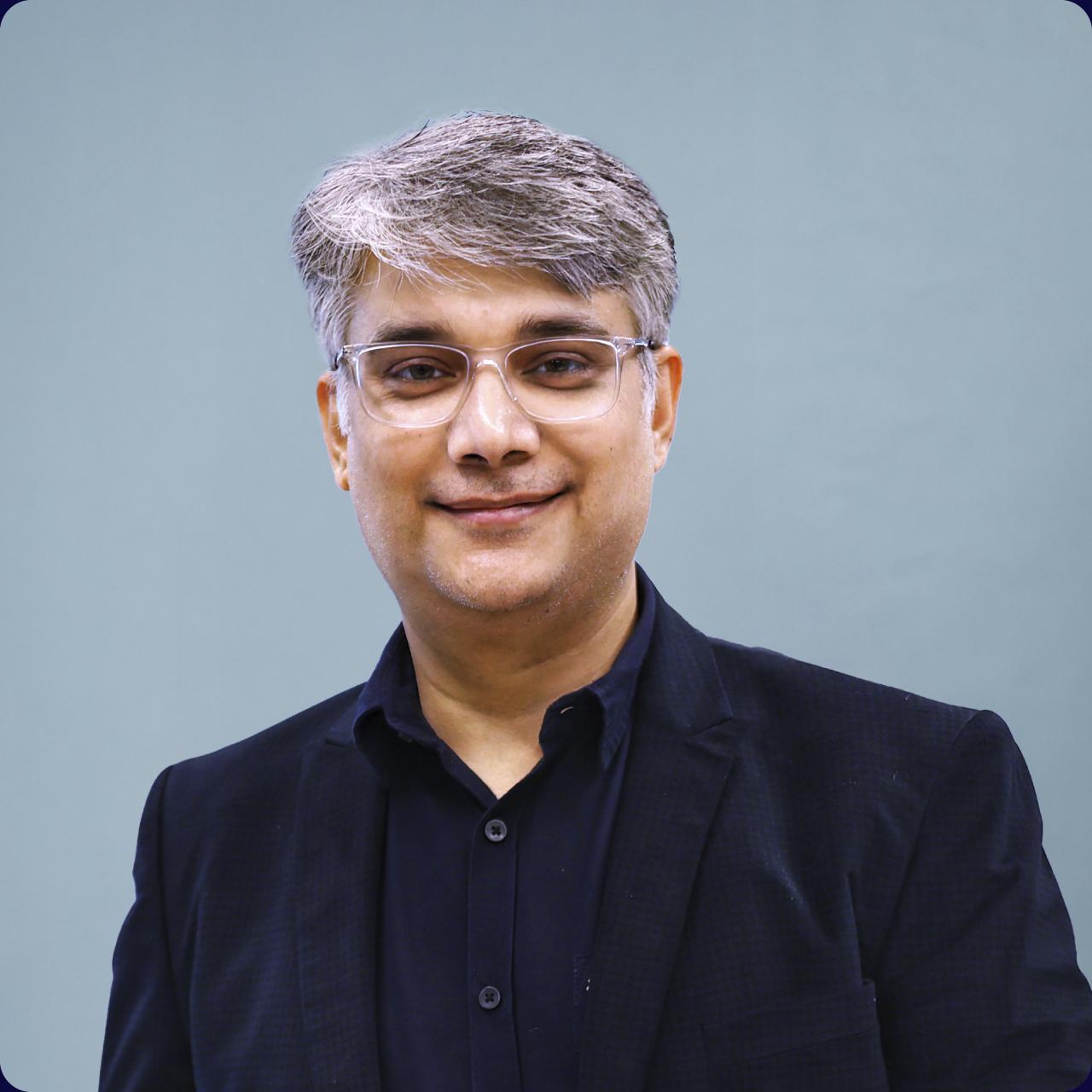写真：Sanjeev Azad
