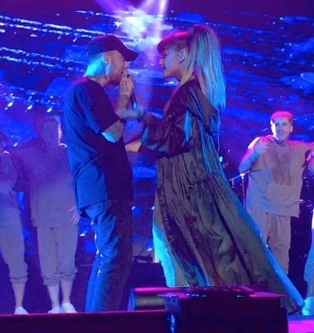 アリアナ・グランデ Ariana Grande マック・ミラー Mac Miller ビルボードHOT100 パフォーマンス 熱愛 交際