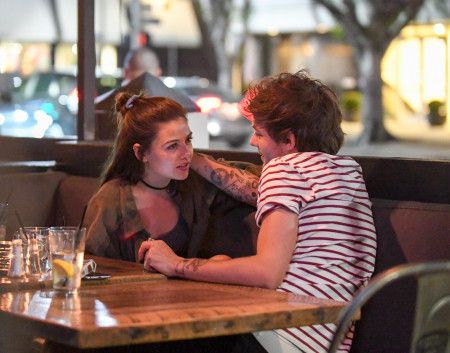 ワン・ダイレクション 1D One Direction ルイ・トムリンソン Louis Tomlinson ダニエル・キャンベル Danielle Campbell