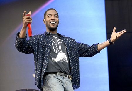 キッドは2010年にカニエがプロデュースした曲「オール・オブ・ザ・ライツ」に参加してグラミー賞を受賞している。