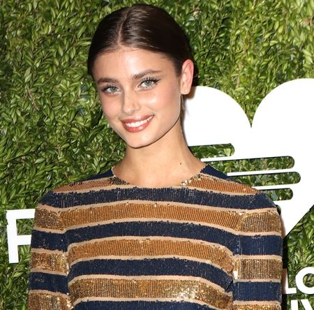テイラー・ヒル Taylor Hill メイク 愛用コスメ アイテム ランコム メイク方