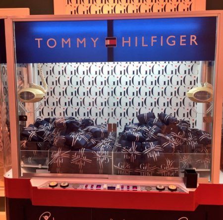 ジジ・ハディッド Gigi Hadid トミーヒルフィガー Tommy Hilfiger 来日イベント 初来日 表参道 TOGETHERTOUR