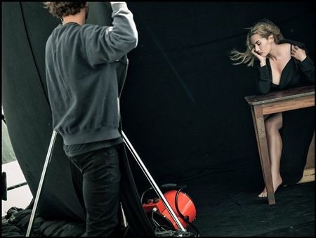ピレリ Pirelli カレンダ2017 無修正