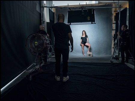 ピレリ Pirelli カレンダ2017 無修正