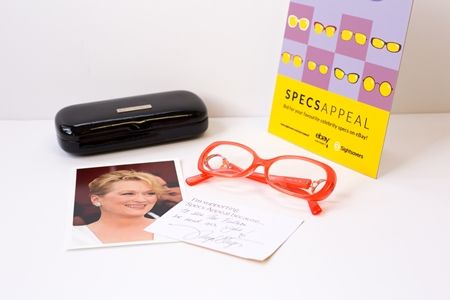サングラス 寄付 メガネブランド Specs Appeal スペース・アピール サイトセーバーズ Sightsavers 活動資金 チャリティ サングラス メガネ