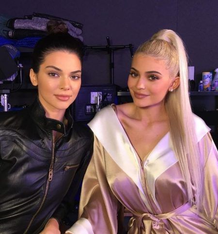 ケンダル・ジェナー Kendall Jenner カイリー・ジェナー Kylie Kenner 整形疑惑