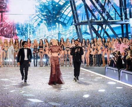 2016 Victoria's Secret Fashion Show ヴィクトリアズ・シークレット・ファッションショー